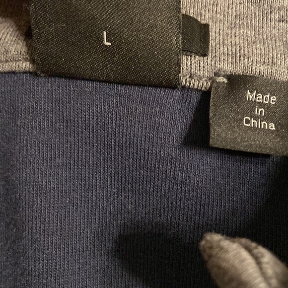 Hugo Boss Slimfit size L Shirt long 25” bust 38/40” excellent condition - Picture 6 of 16